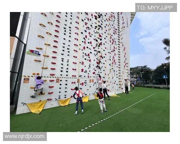 广州攀岩队勇夺全国攀岩状态排行榜第二名展现强大实力